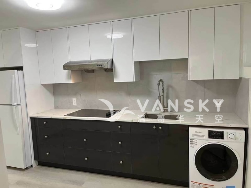 251026010255_Unit B - Kitchen Front.jpg